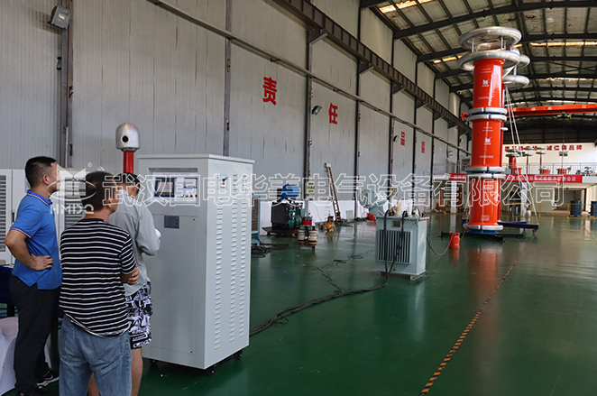 变频串联谐振试验装置